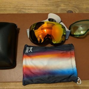 Anon M2 Ski & Snowboard Goggles w/ 2 Lenses